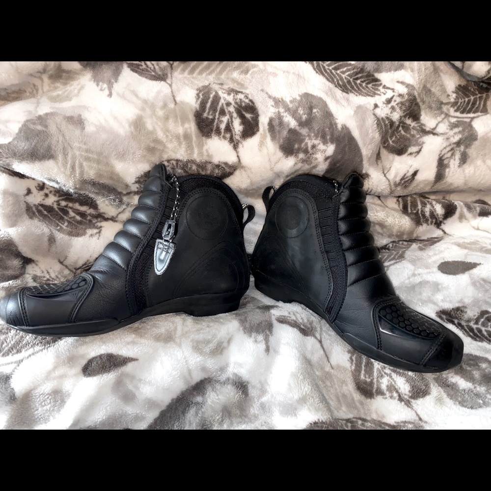 Dianese Motocycle Boots size 4.5US/36EU